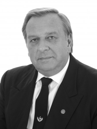 1983 à 1984 - Mauricio Hoffmann